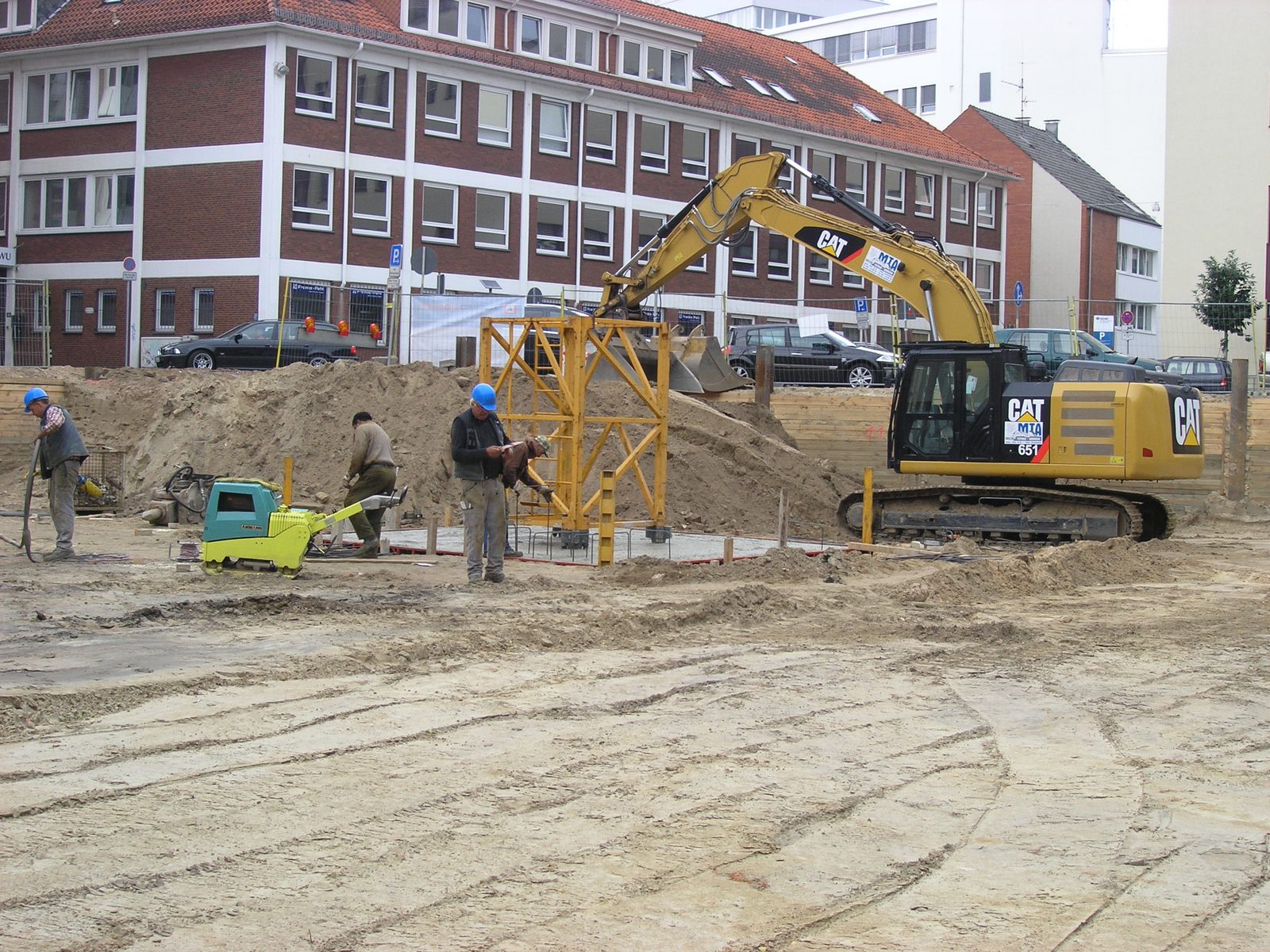 Vorbereiten der Gründungsplatte für den Turmdrehkran